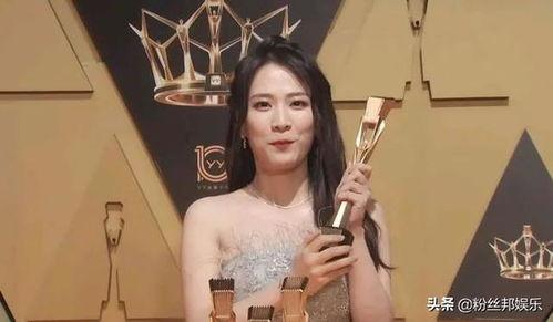 爆料年度女主播视频,揭秘网络直播背后的真相